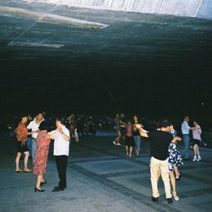 gogo人体大胆柳菁菁
